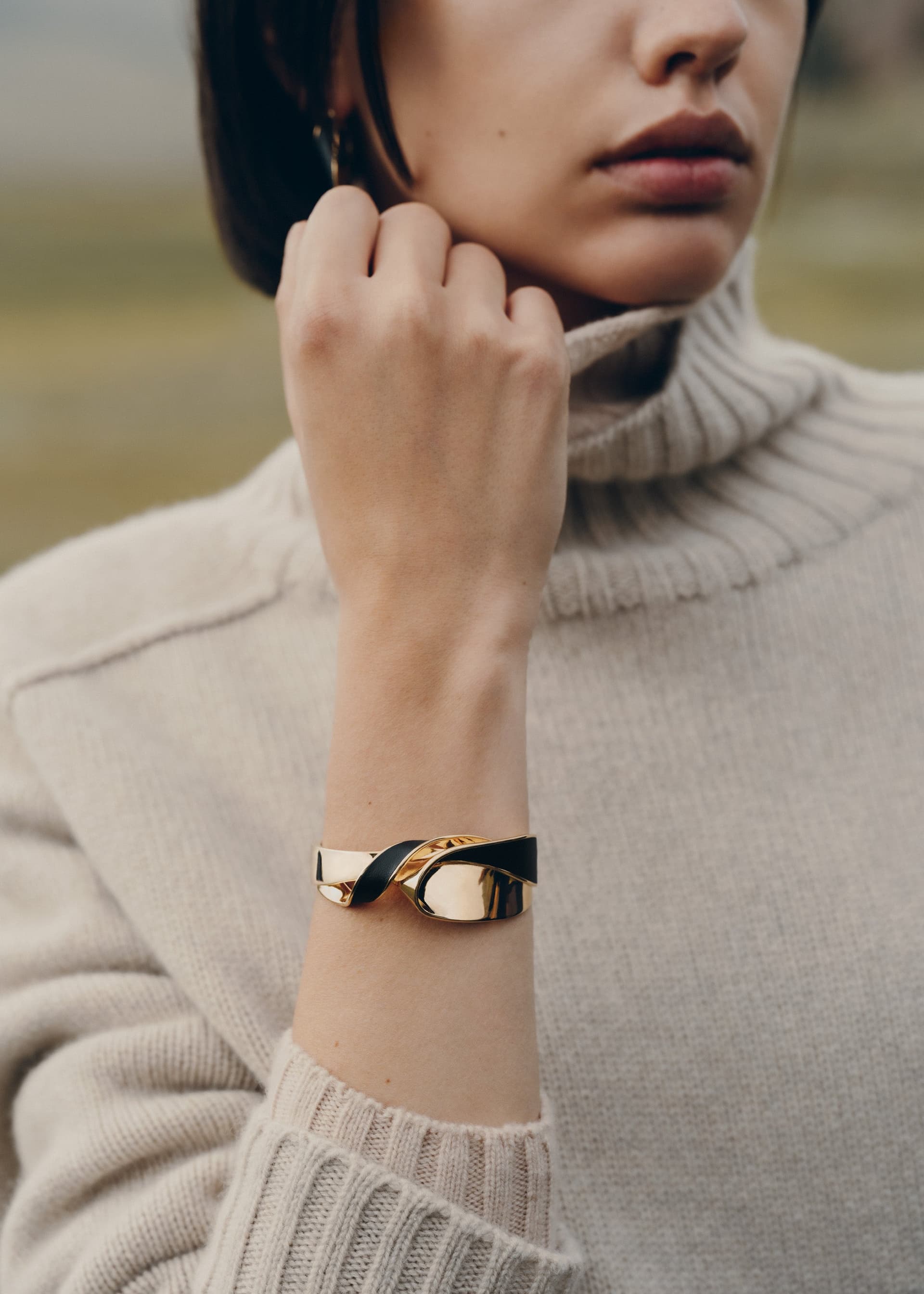 Manchette Éole - Cuir Noir - Photo 1