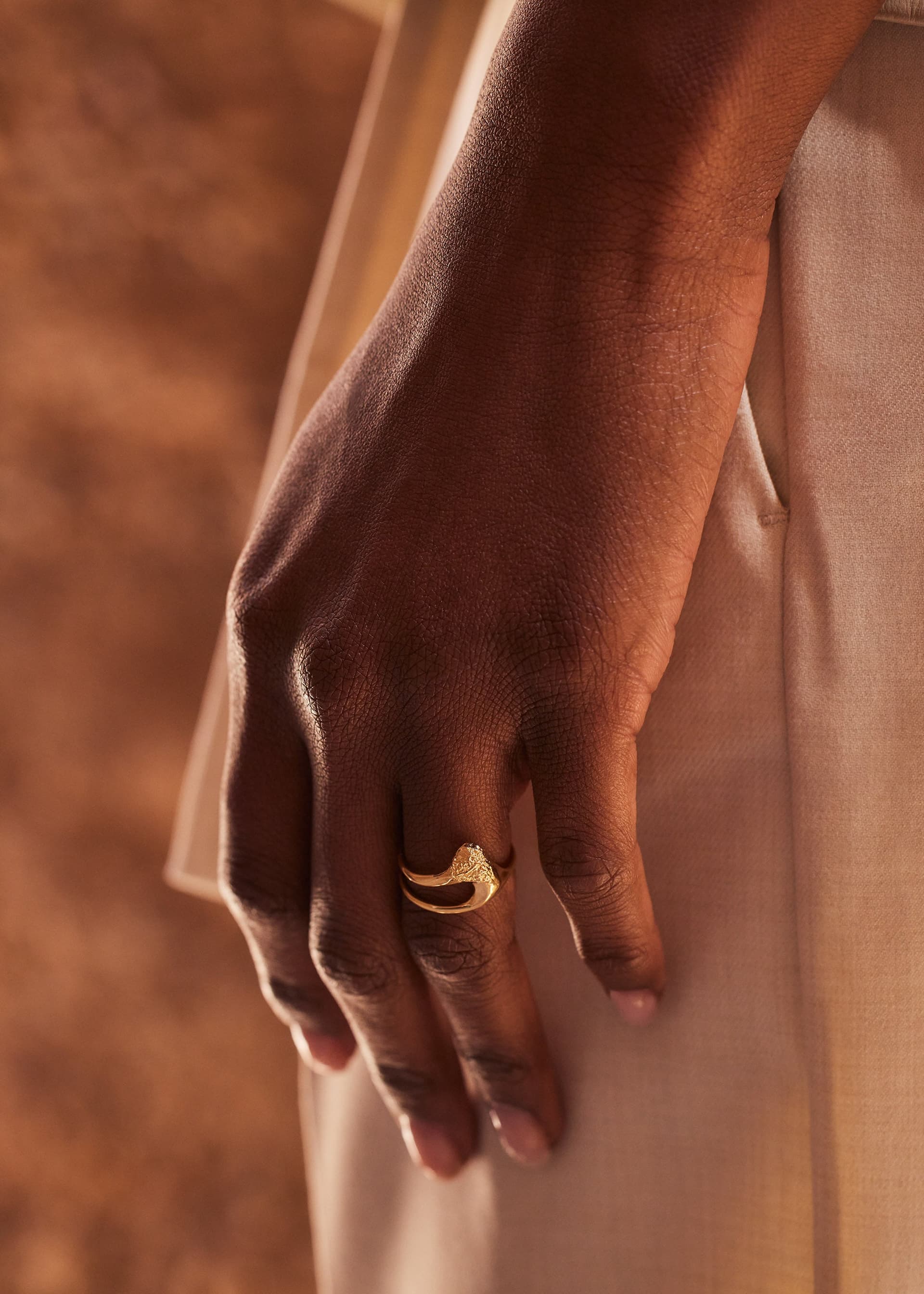 Bague Fine Eroz - Dorée à l’or 24 carats - Photo 2
