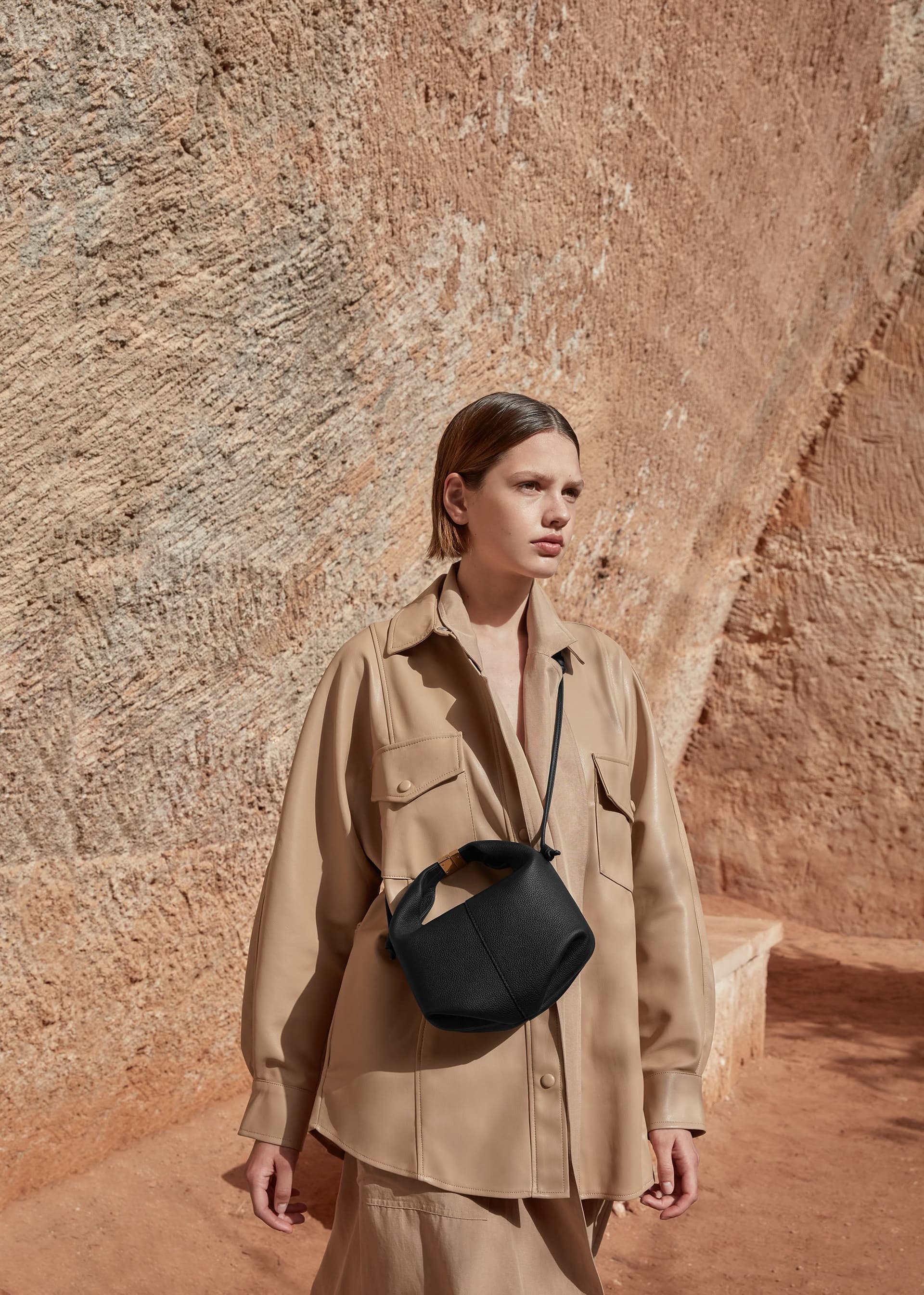 Béri - Noir Grainé - Photo 1